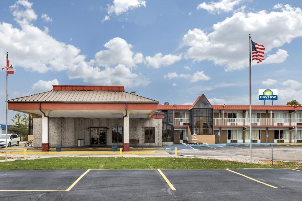 Days Inn By Wyndham Perrysburg Toledo Exteriér fotografie