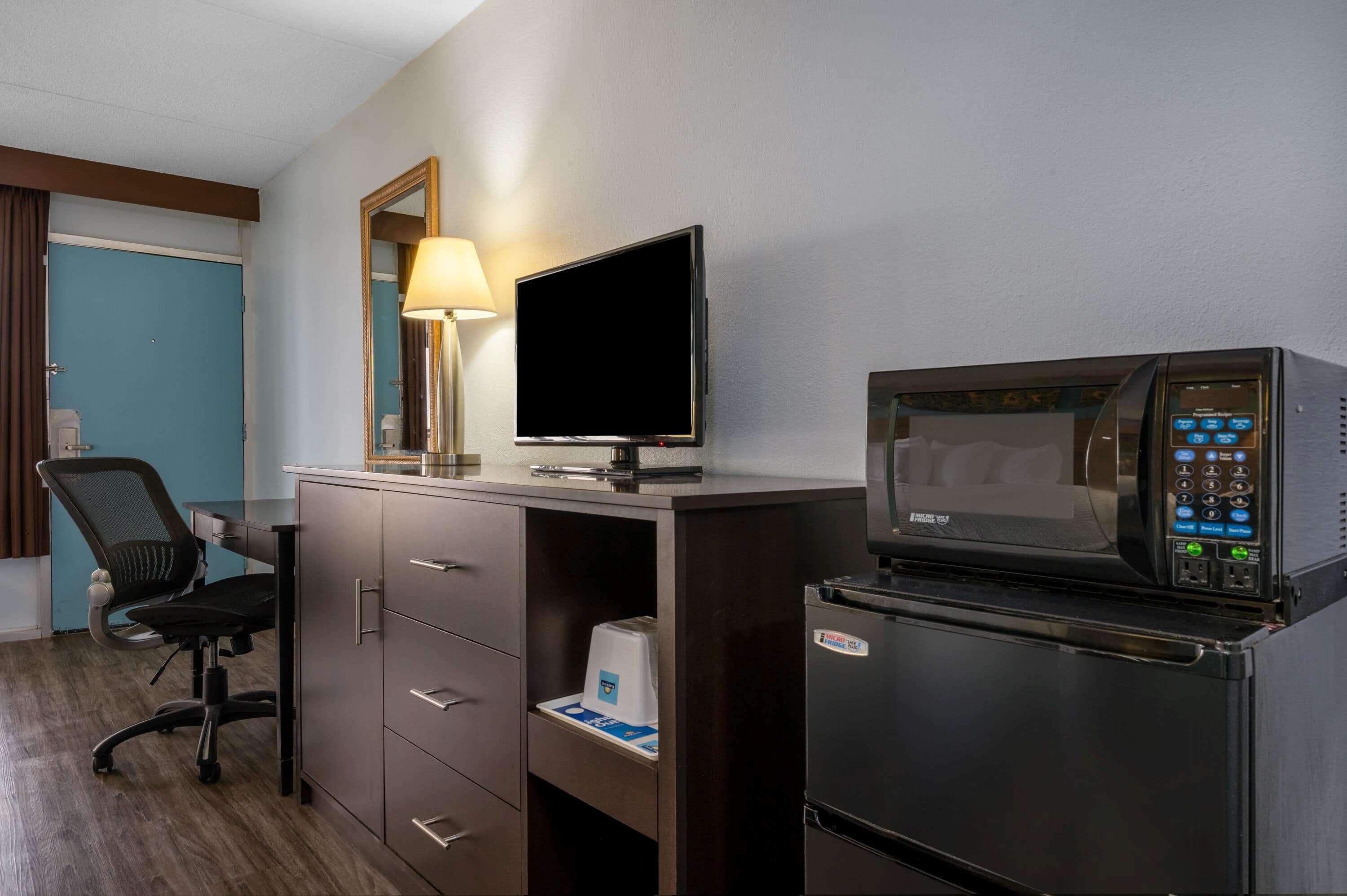 Days Inn By Wyndham Perrysburg Toledo Exteriér fotografie