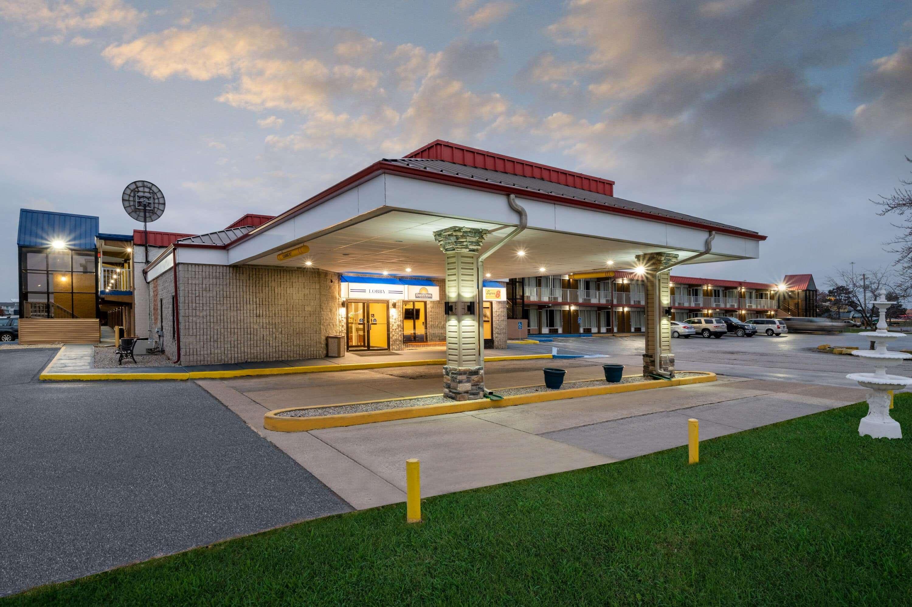 Days Inn By Wyndham Perrysburg Toledo Exteriér fotografie