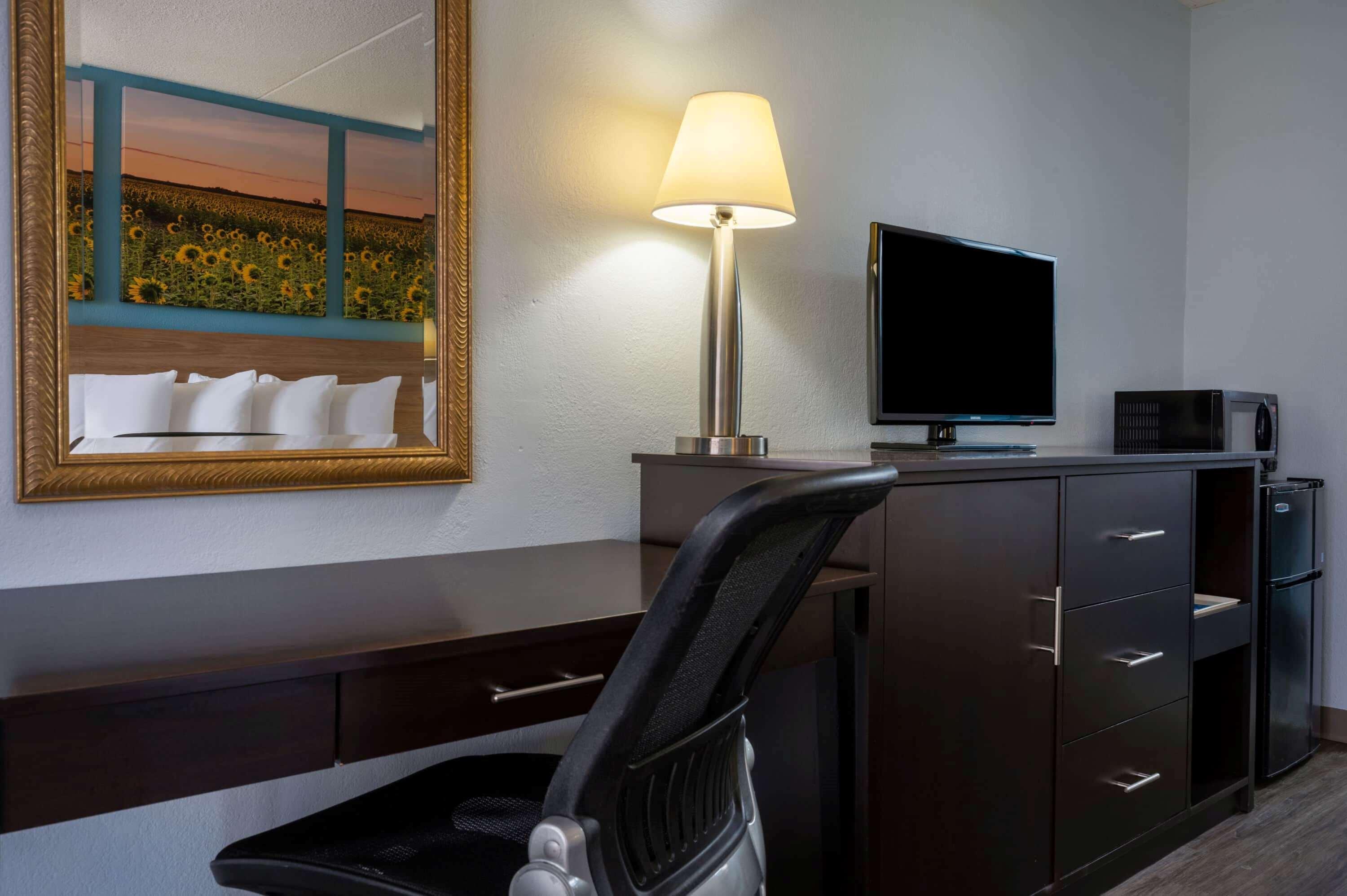 Days Inn By Wyndham Perrysburg Toledo Exteriér fotografie